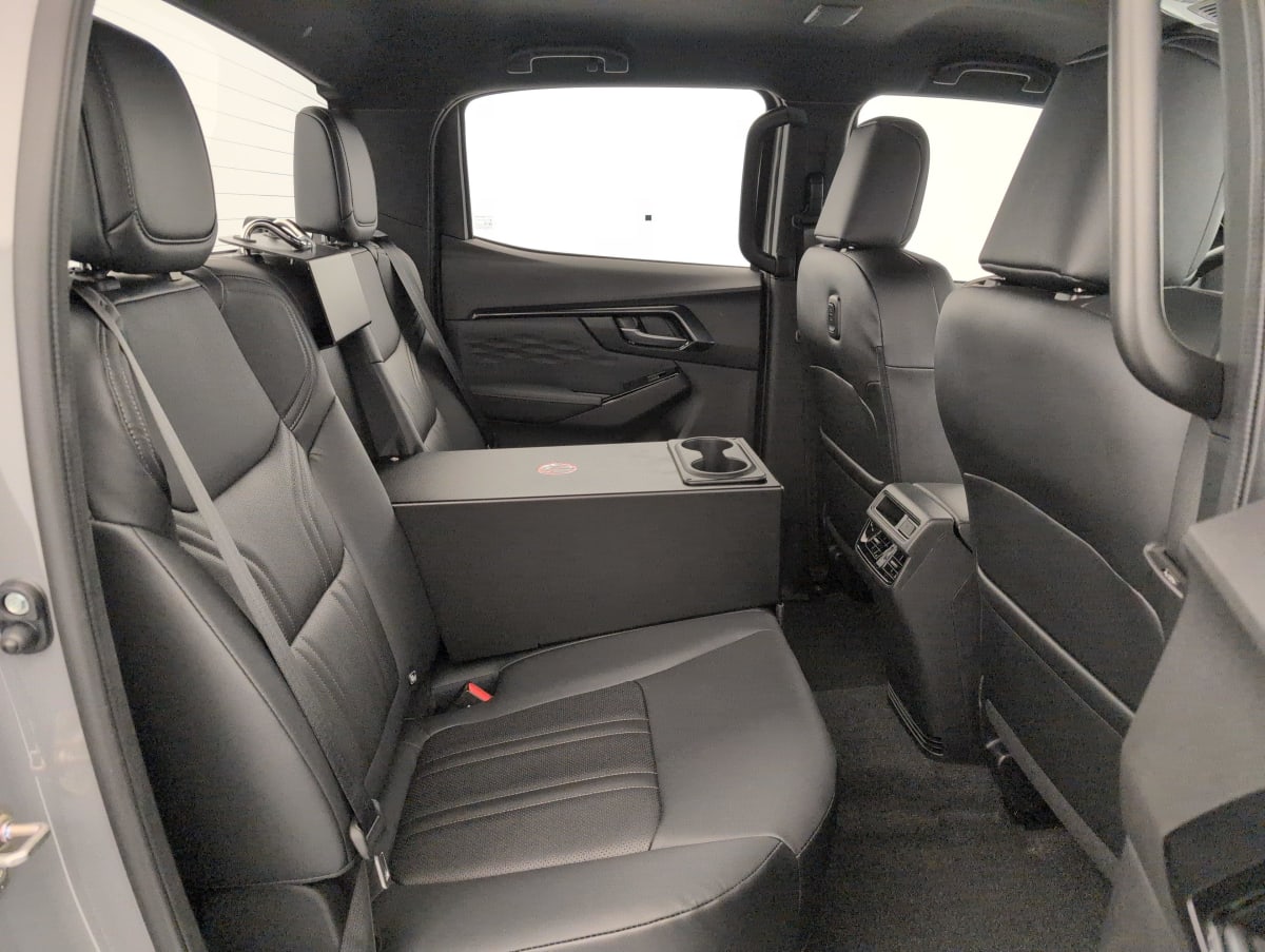 Isuzu D-MAX - Image 53
