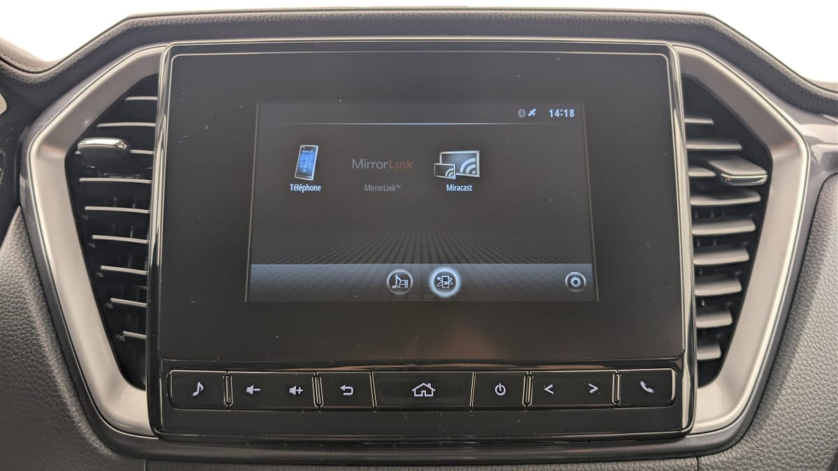 Isuzu D-MAX - Image 27