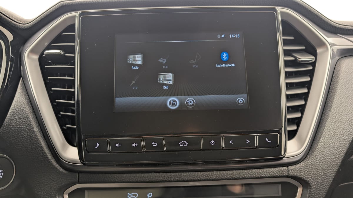 Isuzu D-MAX - Image 29