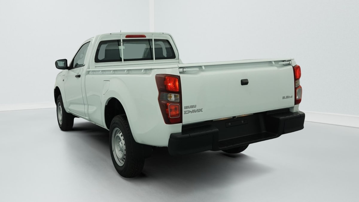 ISUZU D-MAX 2.2L SINGLE CABINE M T B-STRONG