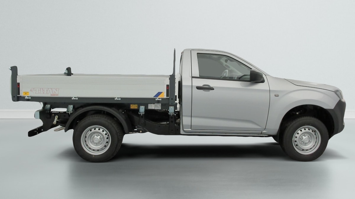 Isuzu D-MAX - Image 8
