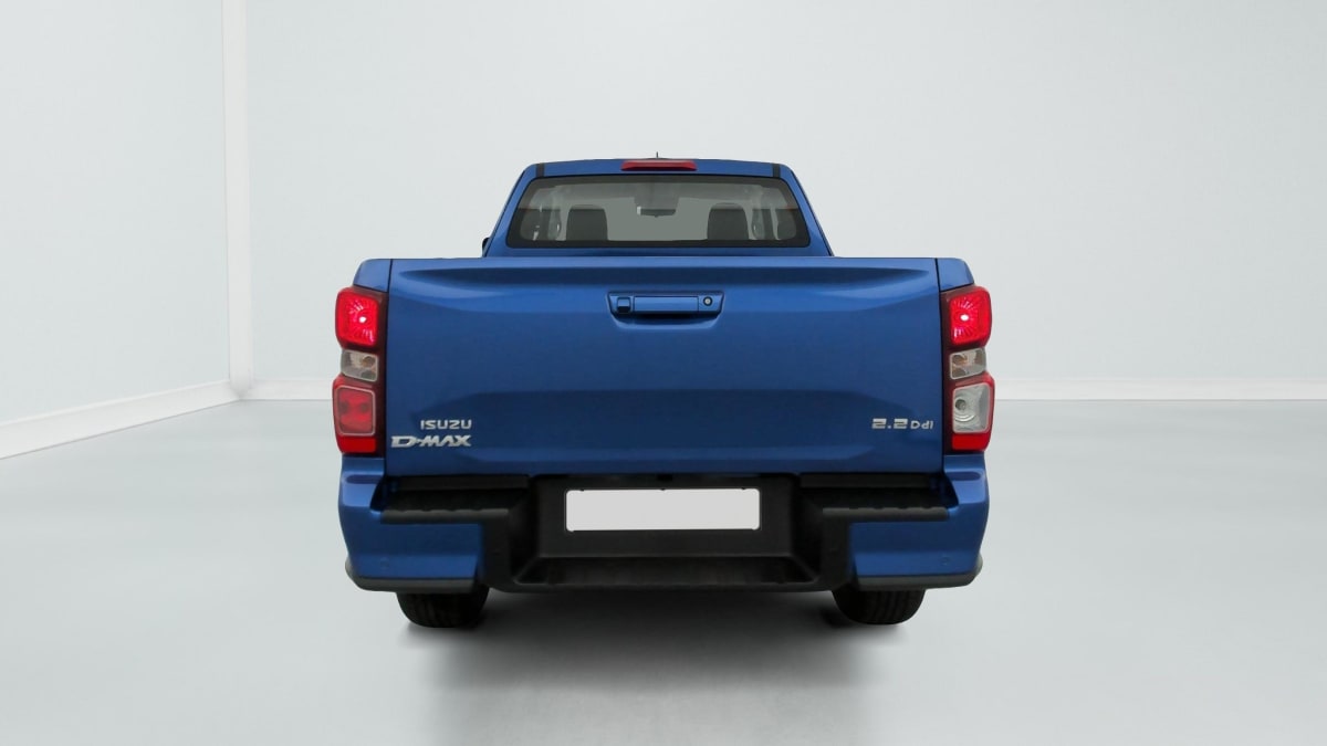 Isuzu D-MAX - Image 6
