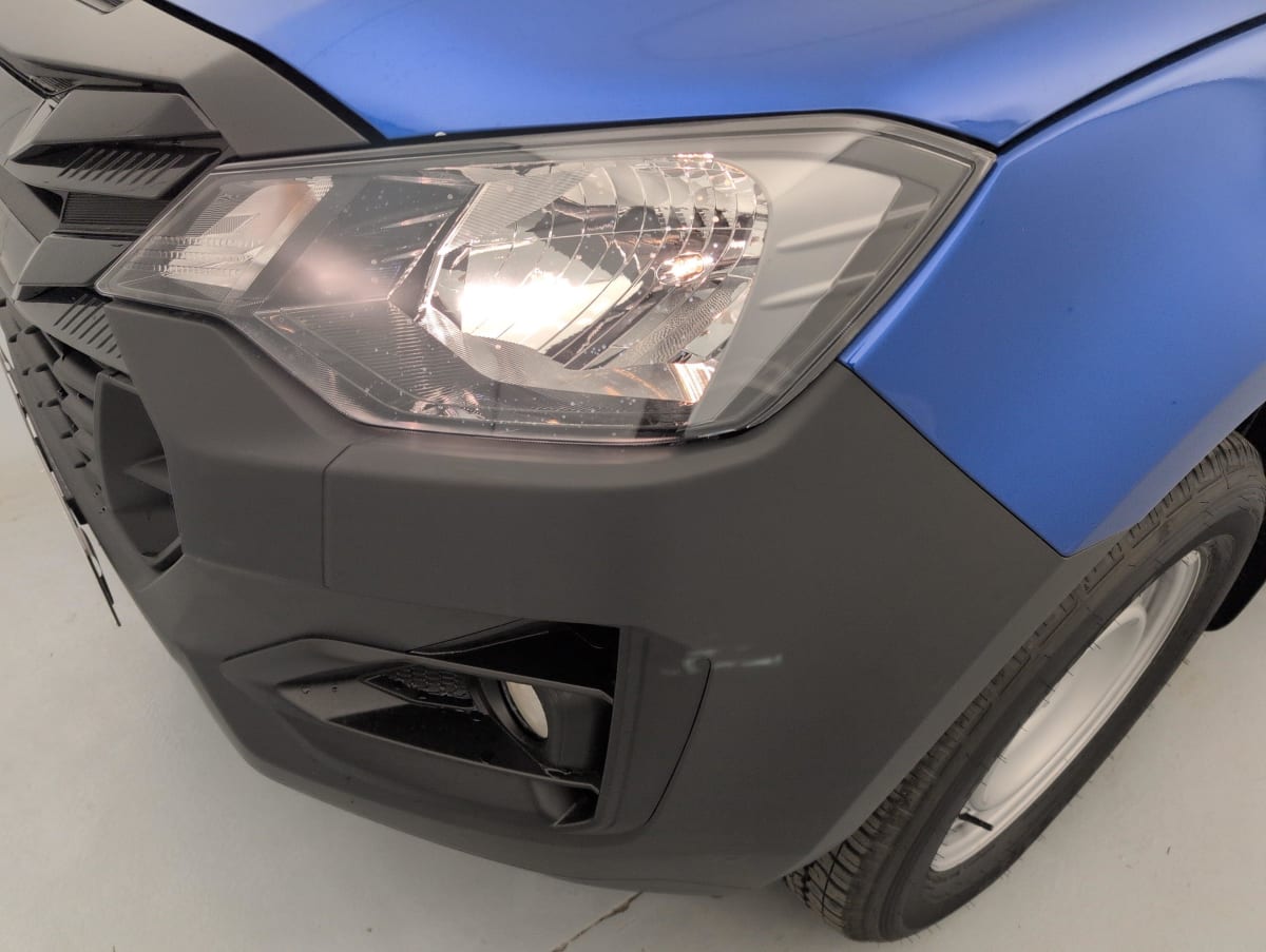 Isuzu D-MAX - Image 63