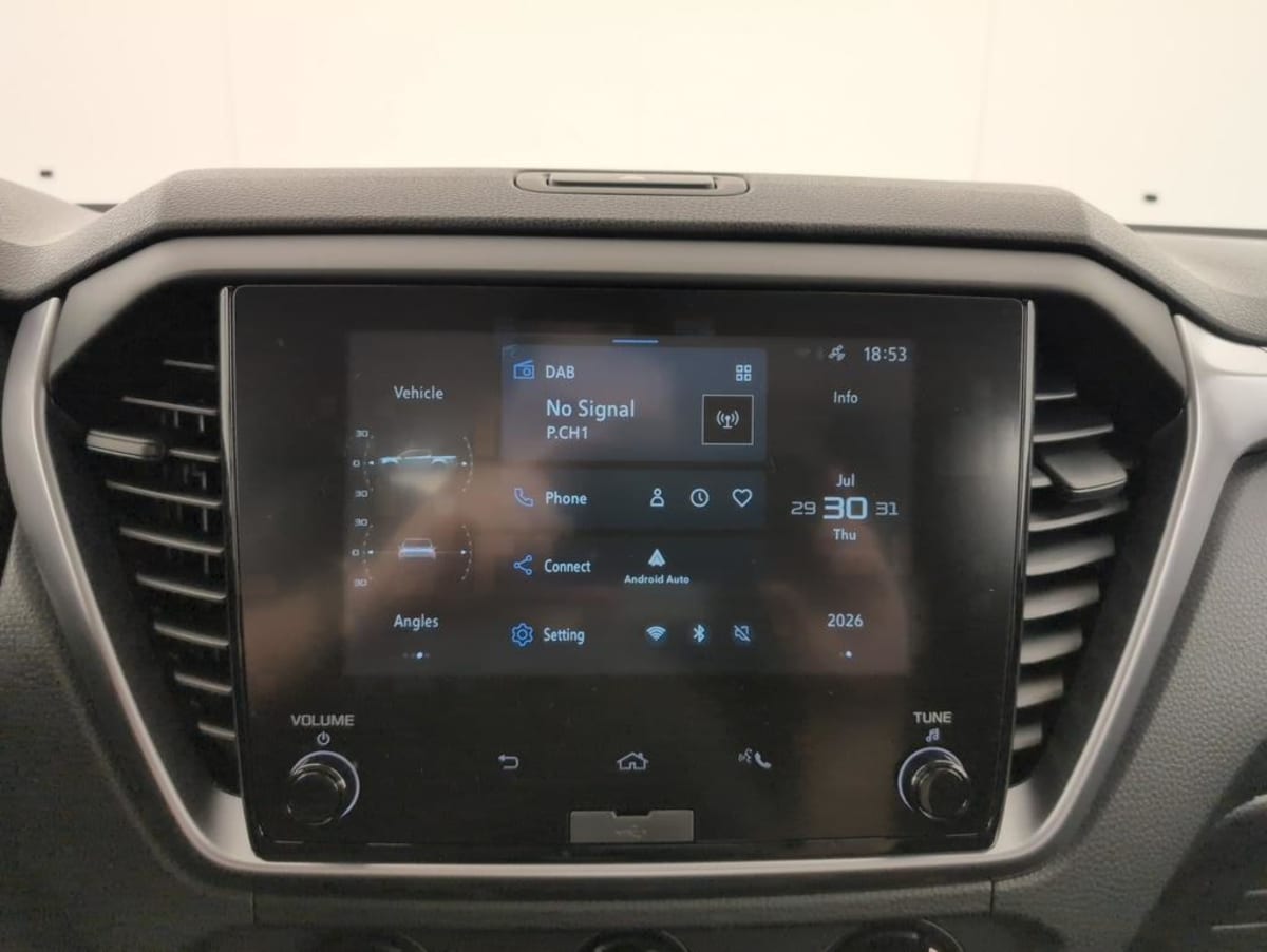 Isuzu D-MAX - Image 64