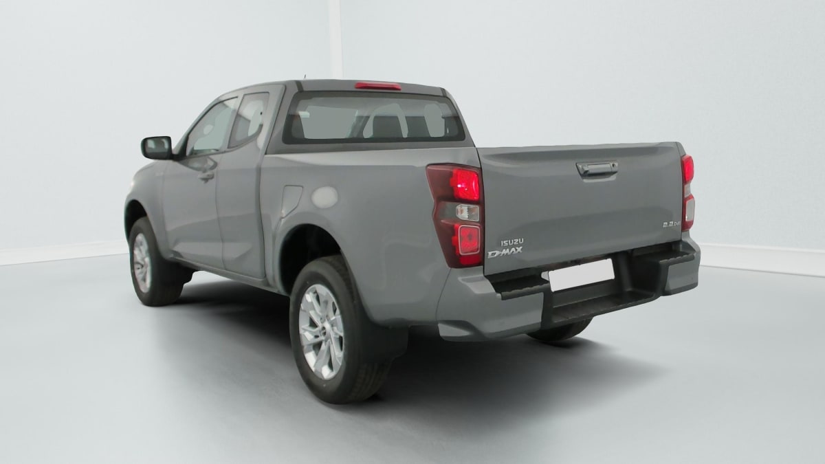 Isuzu D-MAX - Image 28