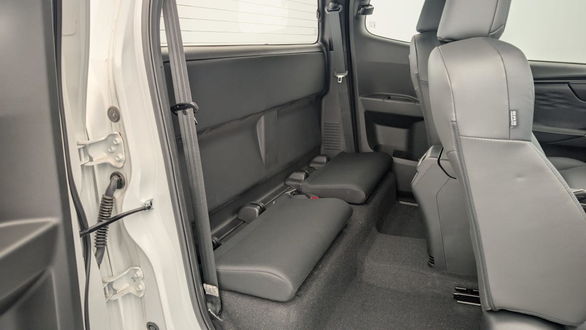 ISUZU D-MAX 1.9 4X4 SPACE CAB N60 NSPORT AT