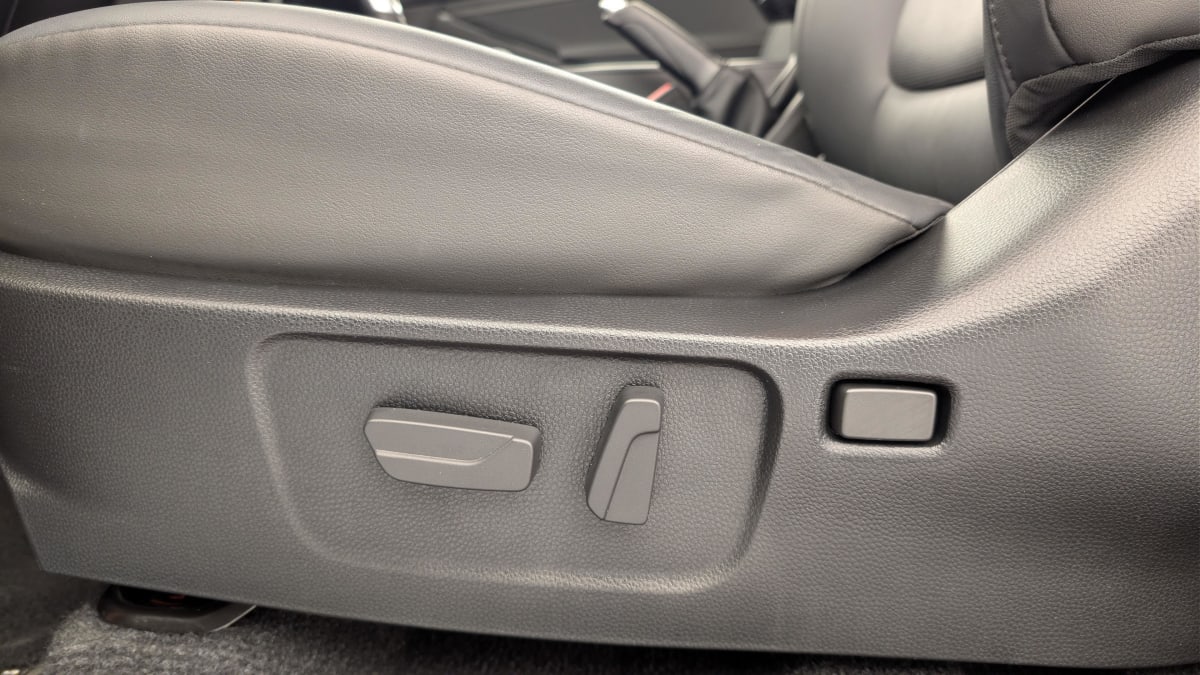 Isuzu D-MAX - Image 31