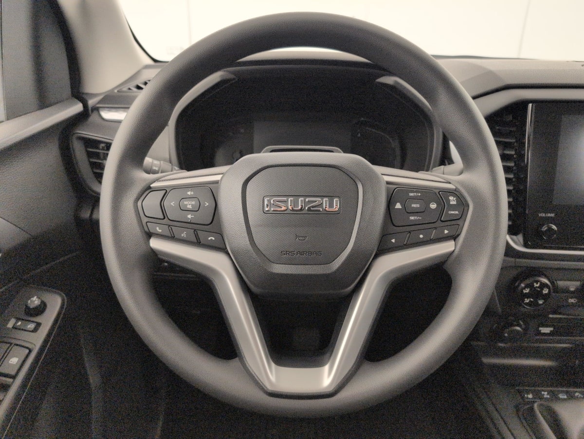 Isuzu D-MAX - Image 45
