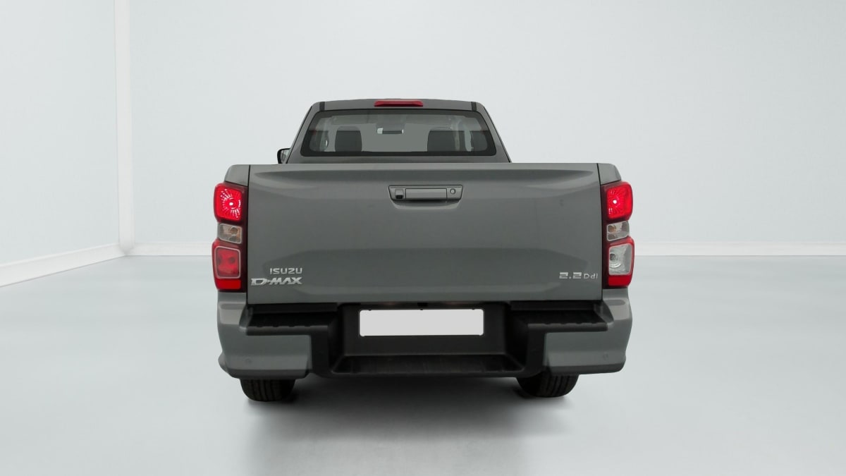 Isuzu D-MAX - Image 29