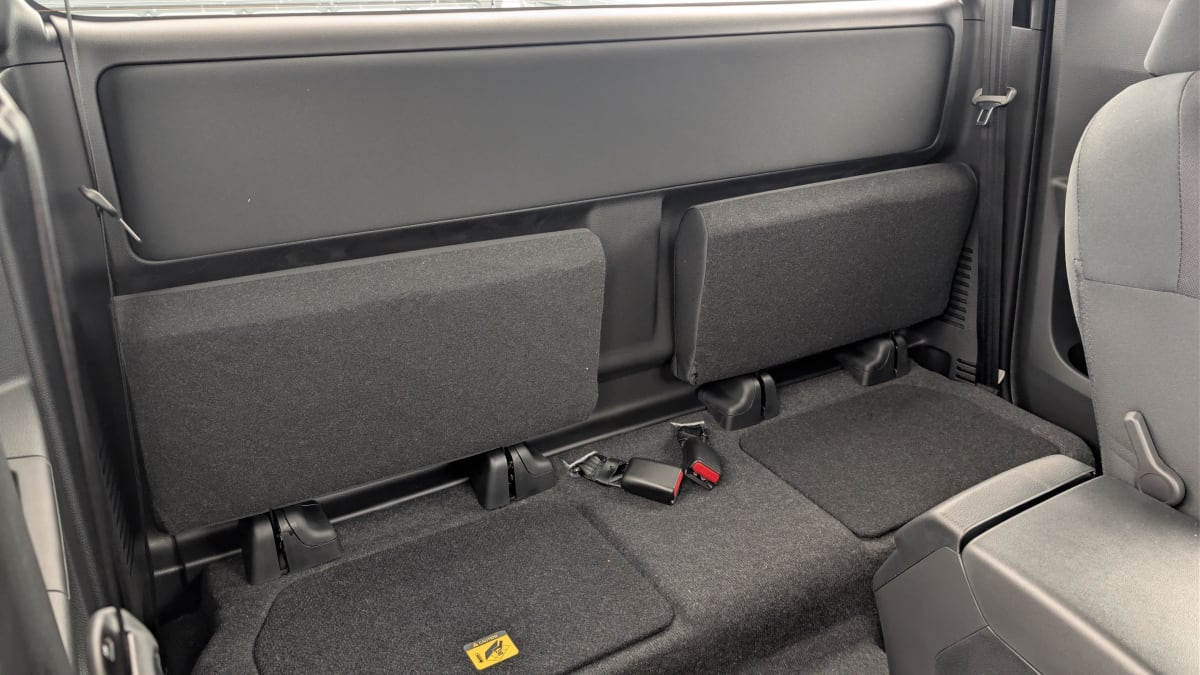 ISUZU D-MAX 2.2L SPACE CABINE M T EVOLUTION