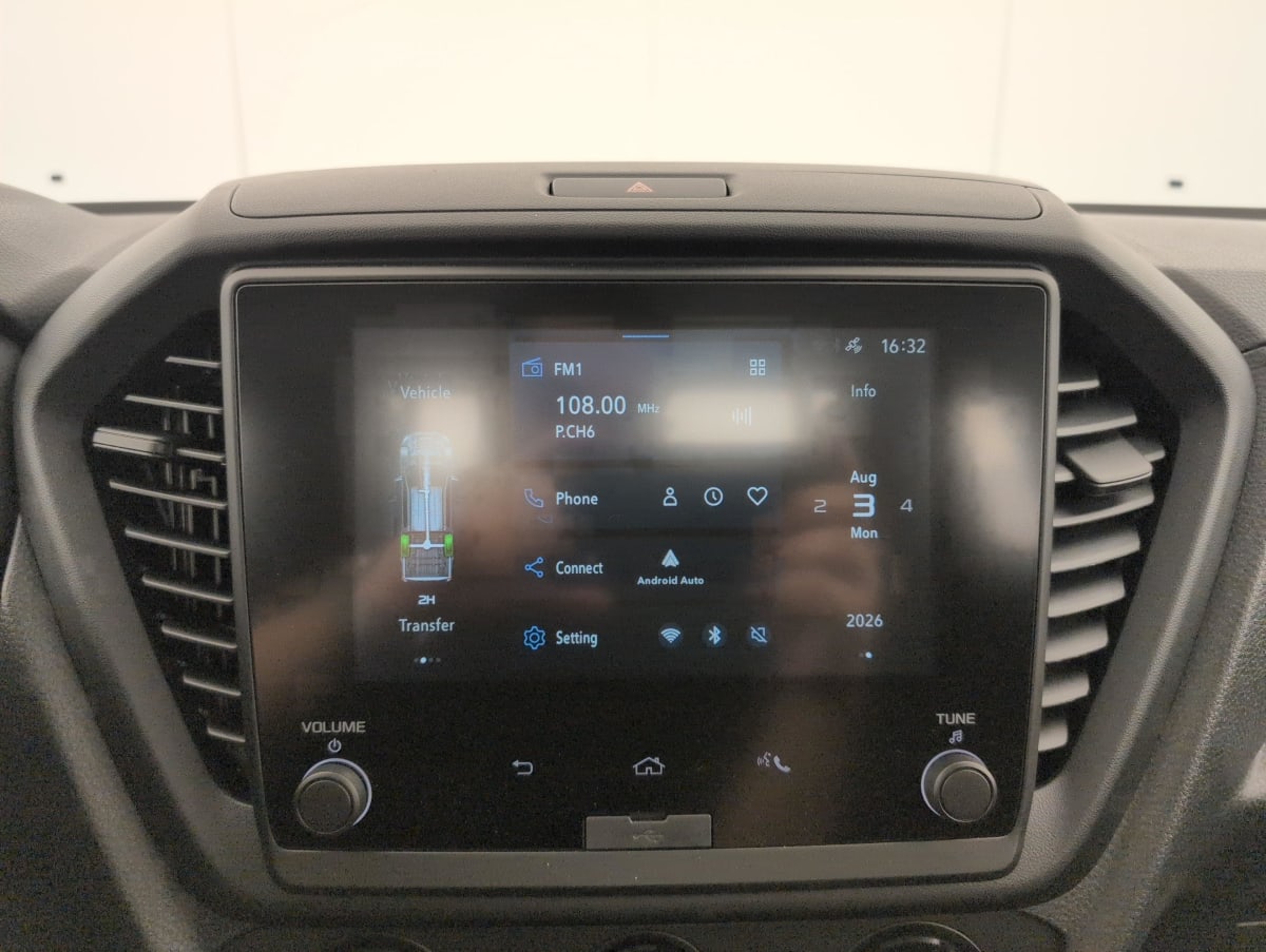 Isuzu D-MAX - Image 14