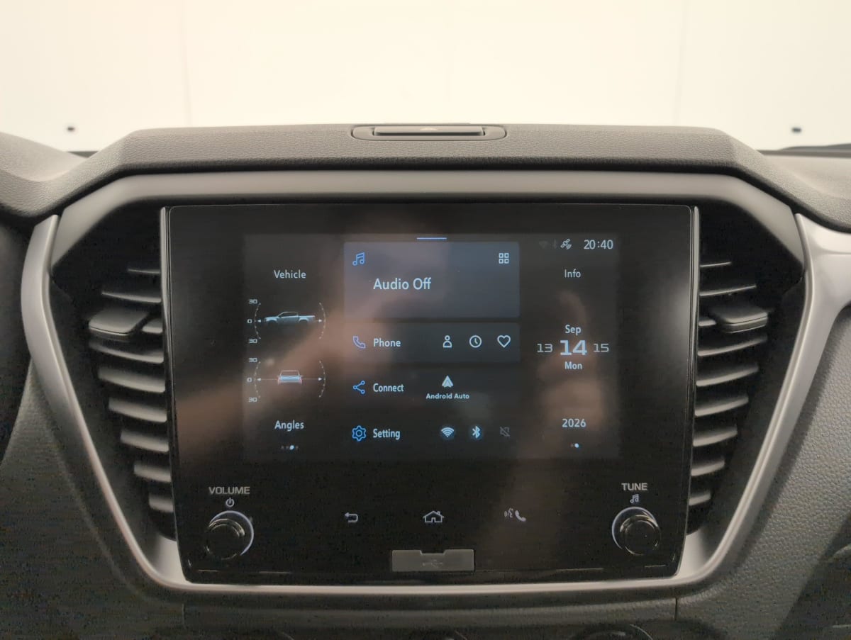 Isuzu D-MAX - Image 39
