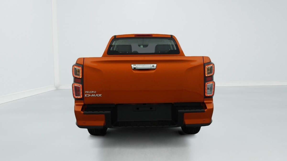 Isuzu D-MAX - Image 11