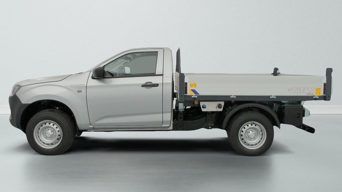 Isuzu D-MAX - Image 4
