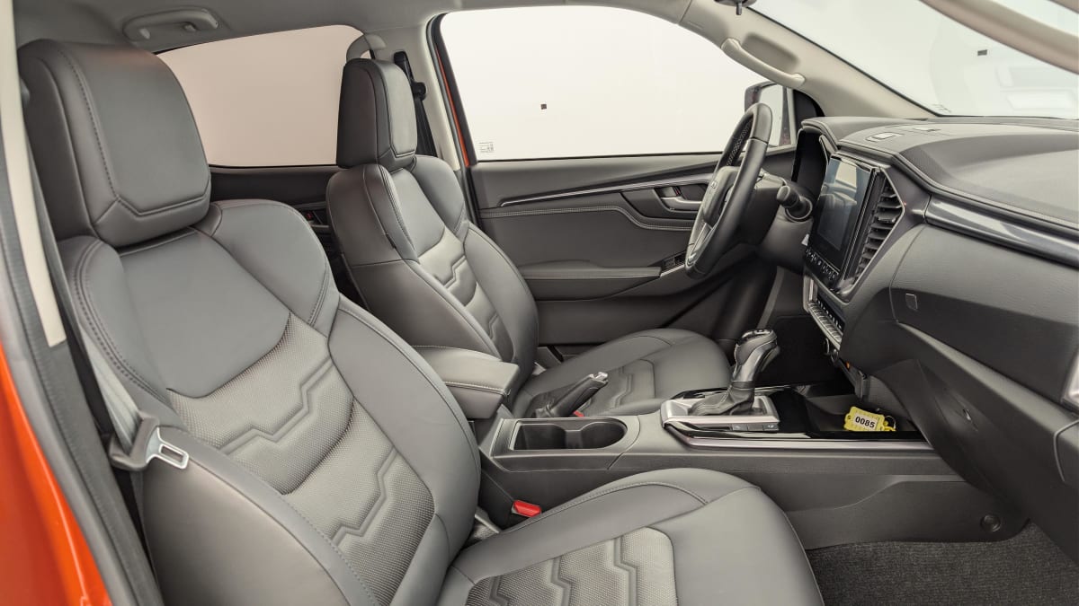 Isuzu D-MAX - Image 17