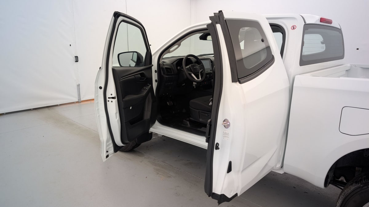 ISUZU D-MAX 1.9 4X4 SPACE CAB N60 B+ AT