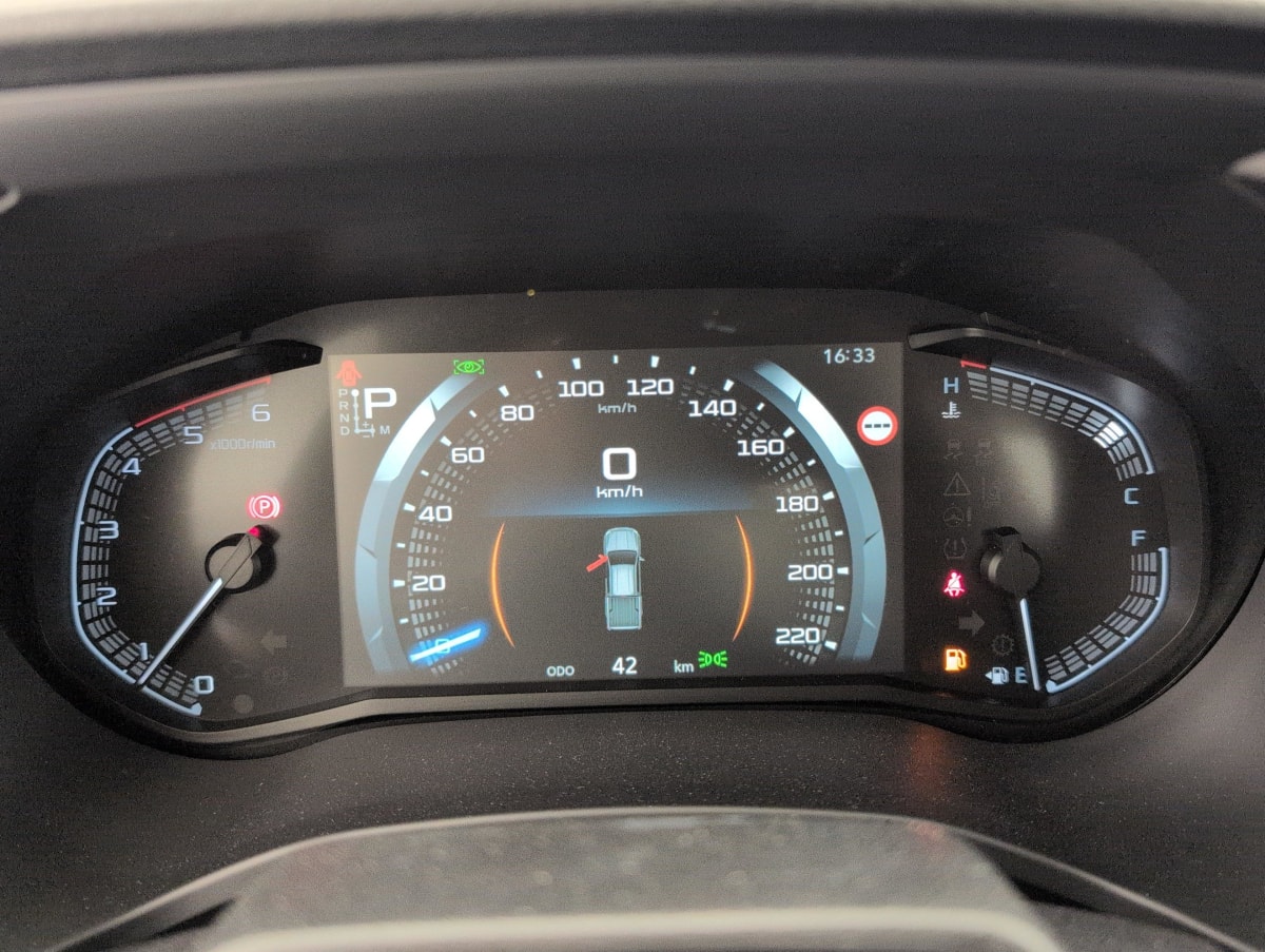 Isuzu D-MAX - Image 17