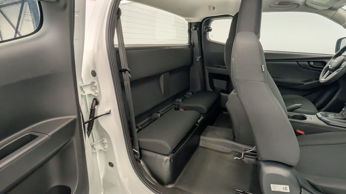 ISUZU D-MAX 1.9 4X4 SPACE CAB N60 B+ AT