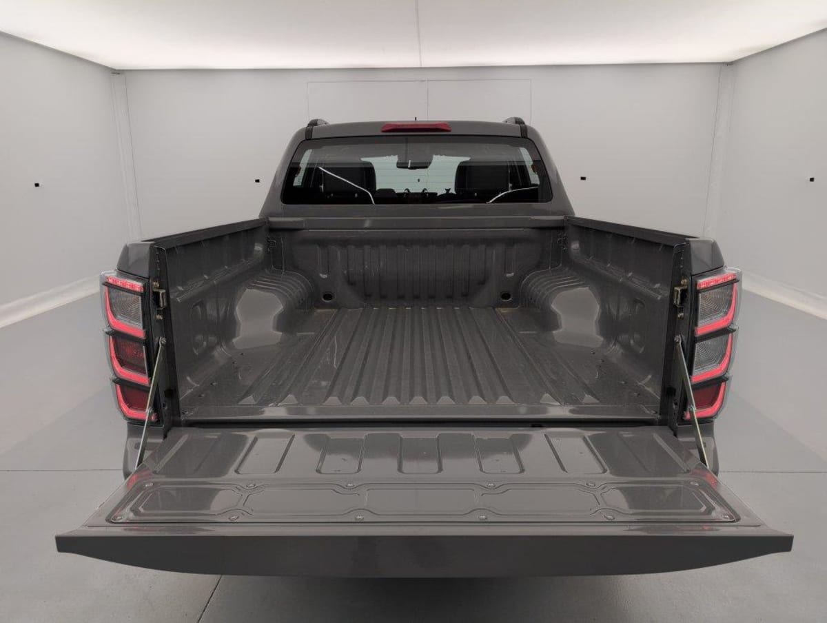 Isuzu D-MAX - Image 54