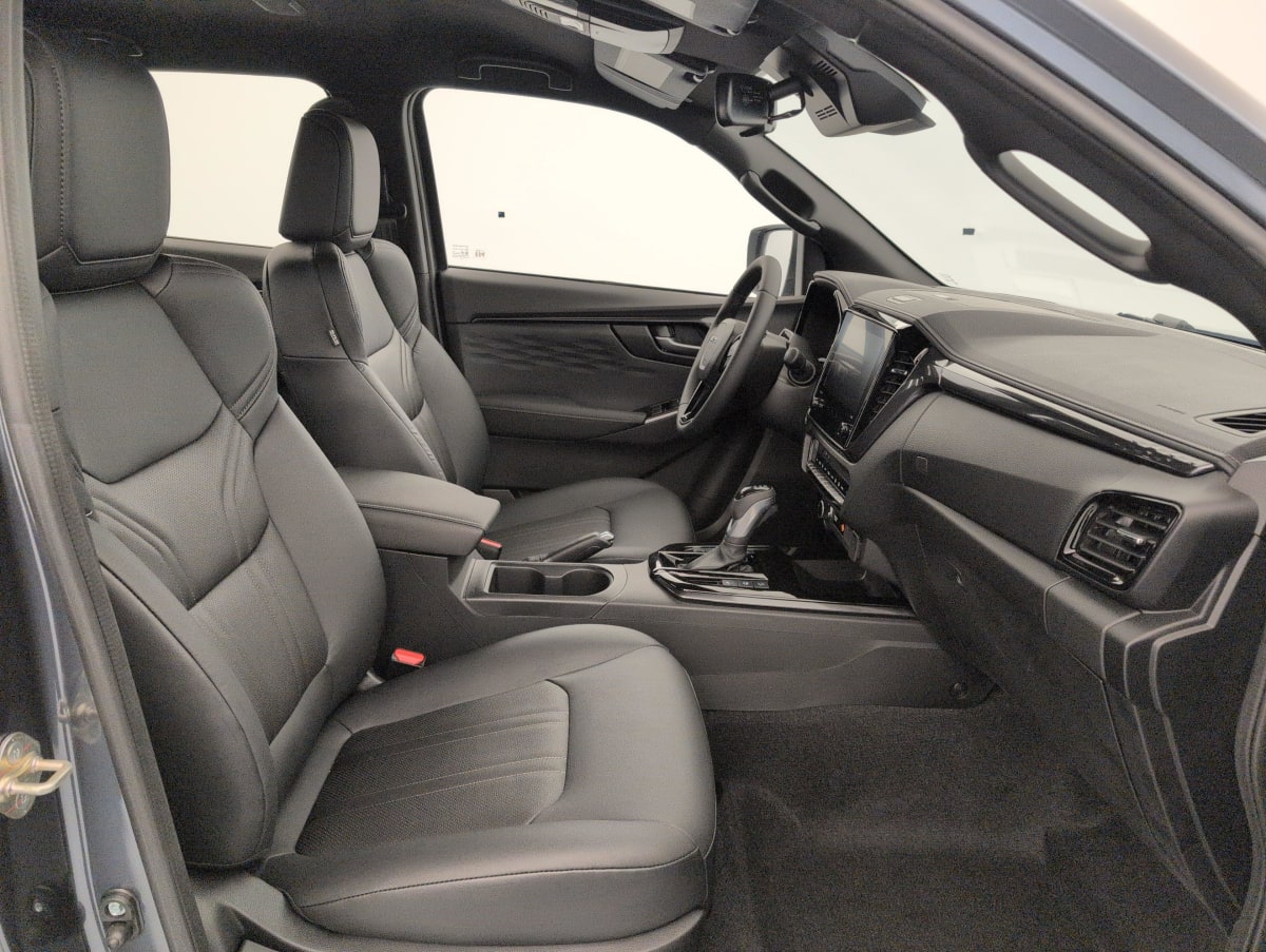 Isuzu D-MAX - Image 31