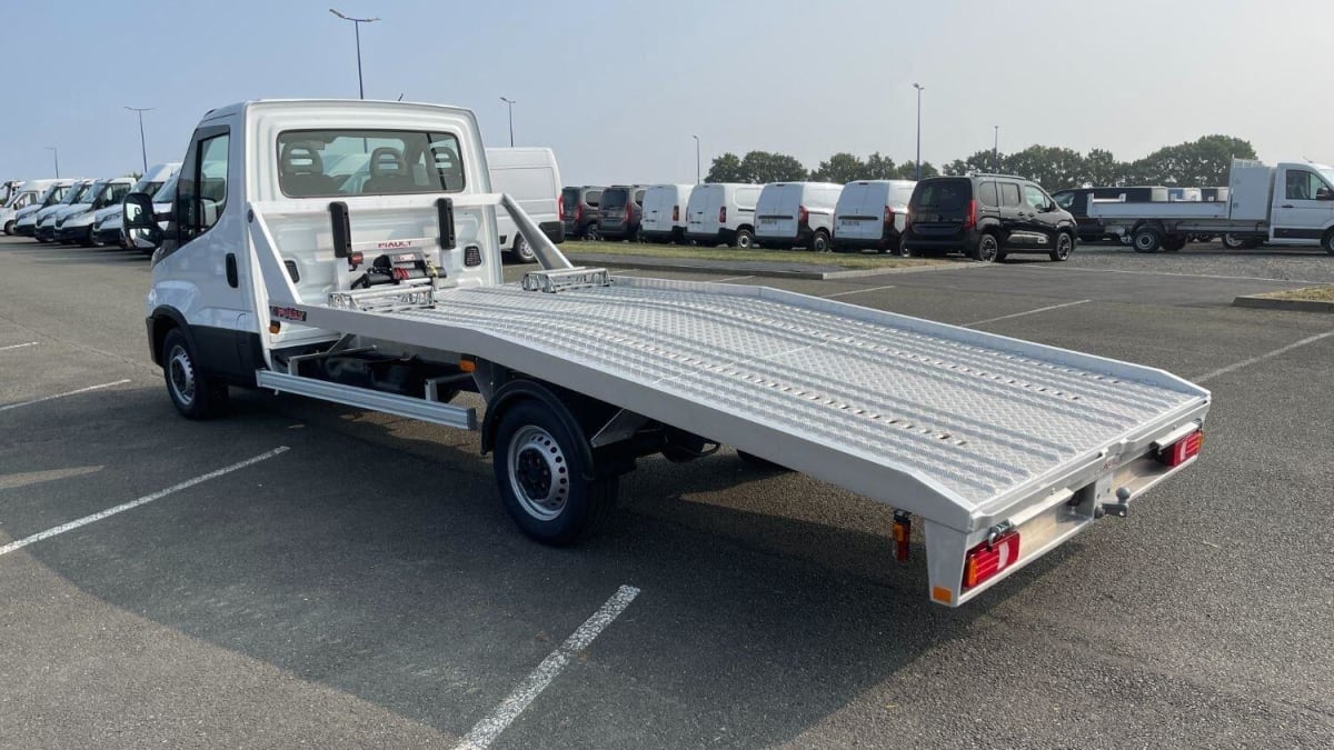 IVECO DAILY DAILY III 35S16H 4100 3.0 156CH PORTE VOITURE PLAT FIX PF18 ALU