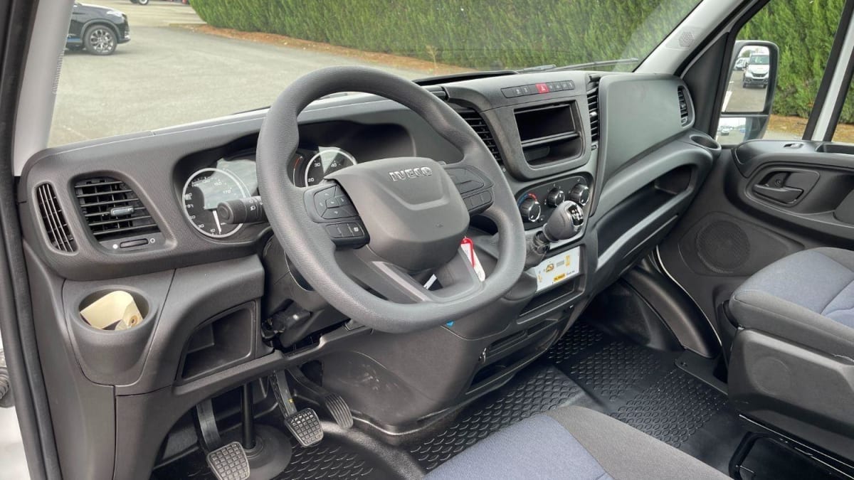 IVECO DAILY DAILY 35S14H 3450 2.3 136CH NACELLE PALFINGER P200A-R