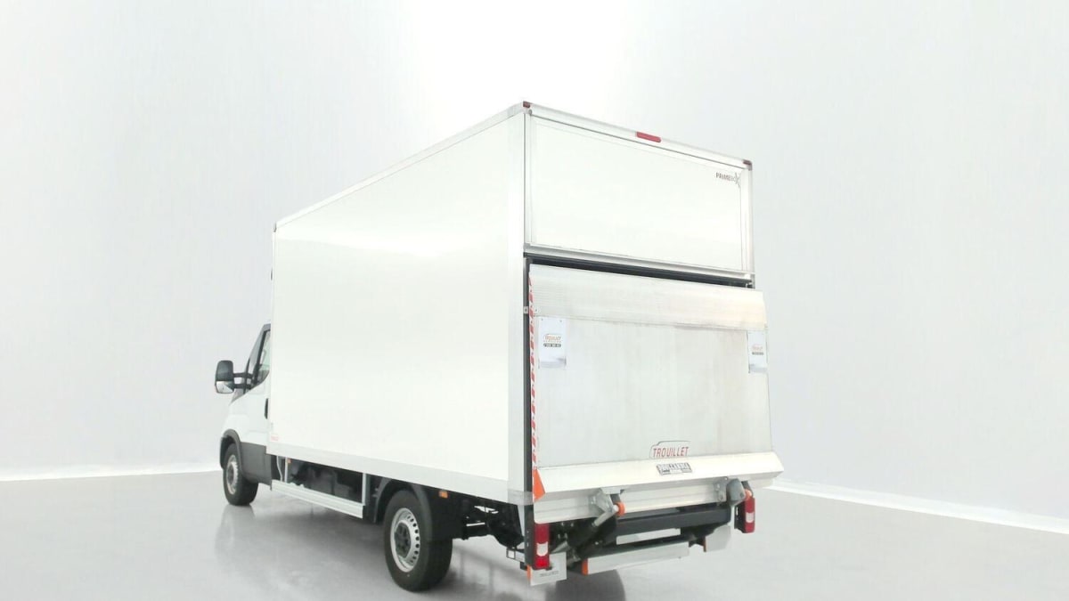 IVECO DAILY DAILY III 35S16HA8 4100 3.0 160CH CAISSE TROUILLET 20M³