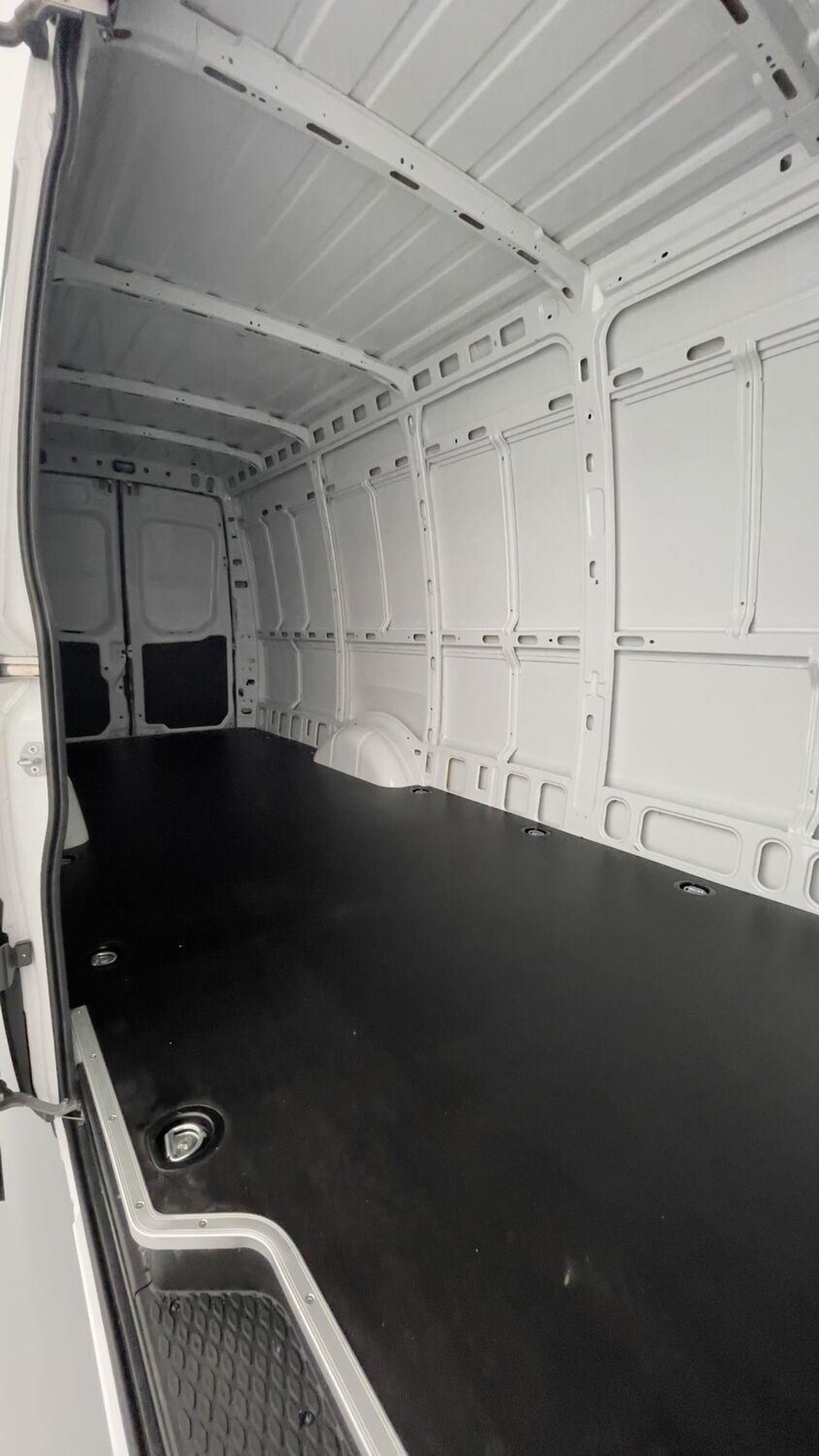 IVECO DAILY DAILY III 35S18HA8 4100 3.0 180CH 16M³