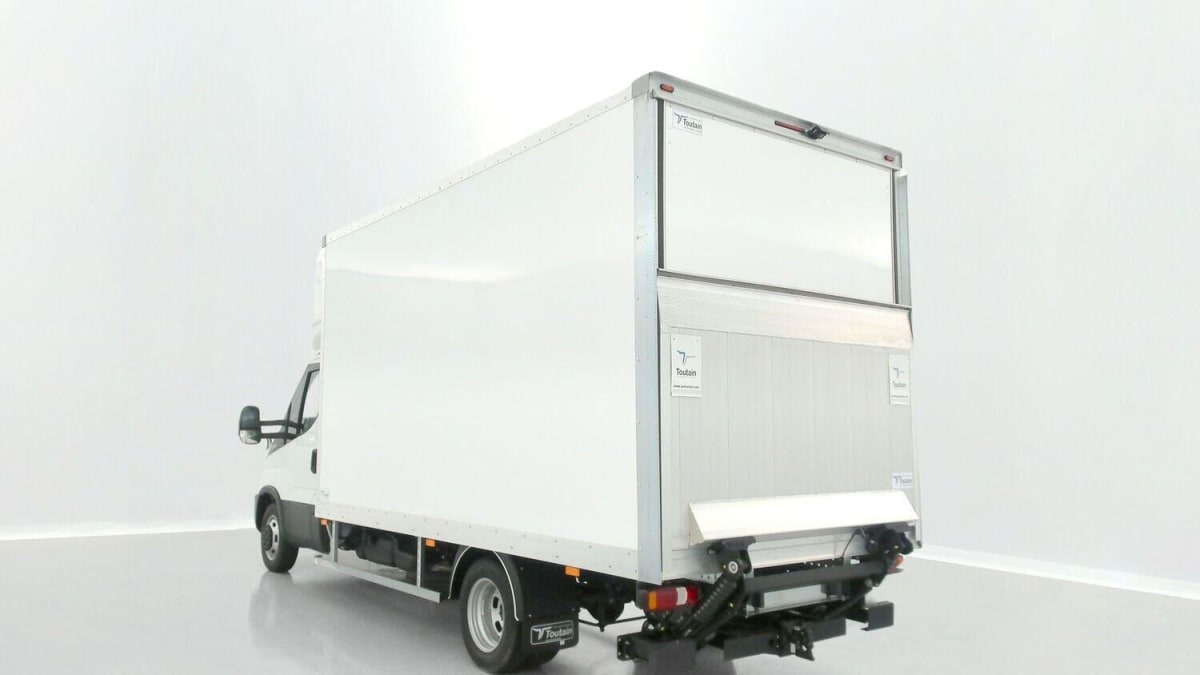 IVECO DAILY DAILY III 35C18HA8 4100 3.0 180CH CAISSE 20M³ TOUTAIN