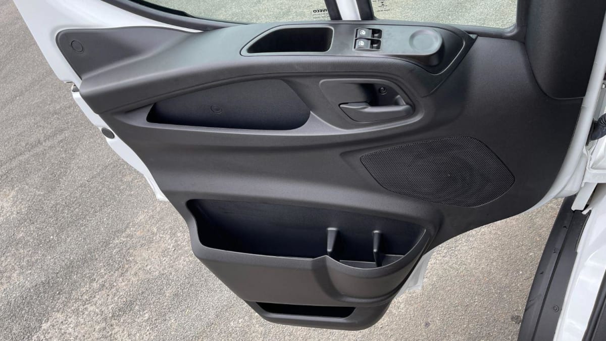 IVECO DAILY DAILY 35S14H 3750 2.3 136CH NACELLE SMART P170 TXE E