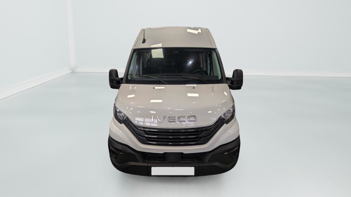 IVECO DAILY FOURGON DAILY FGN 35 S 14 CRV V12 H2 Q-LEAF