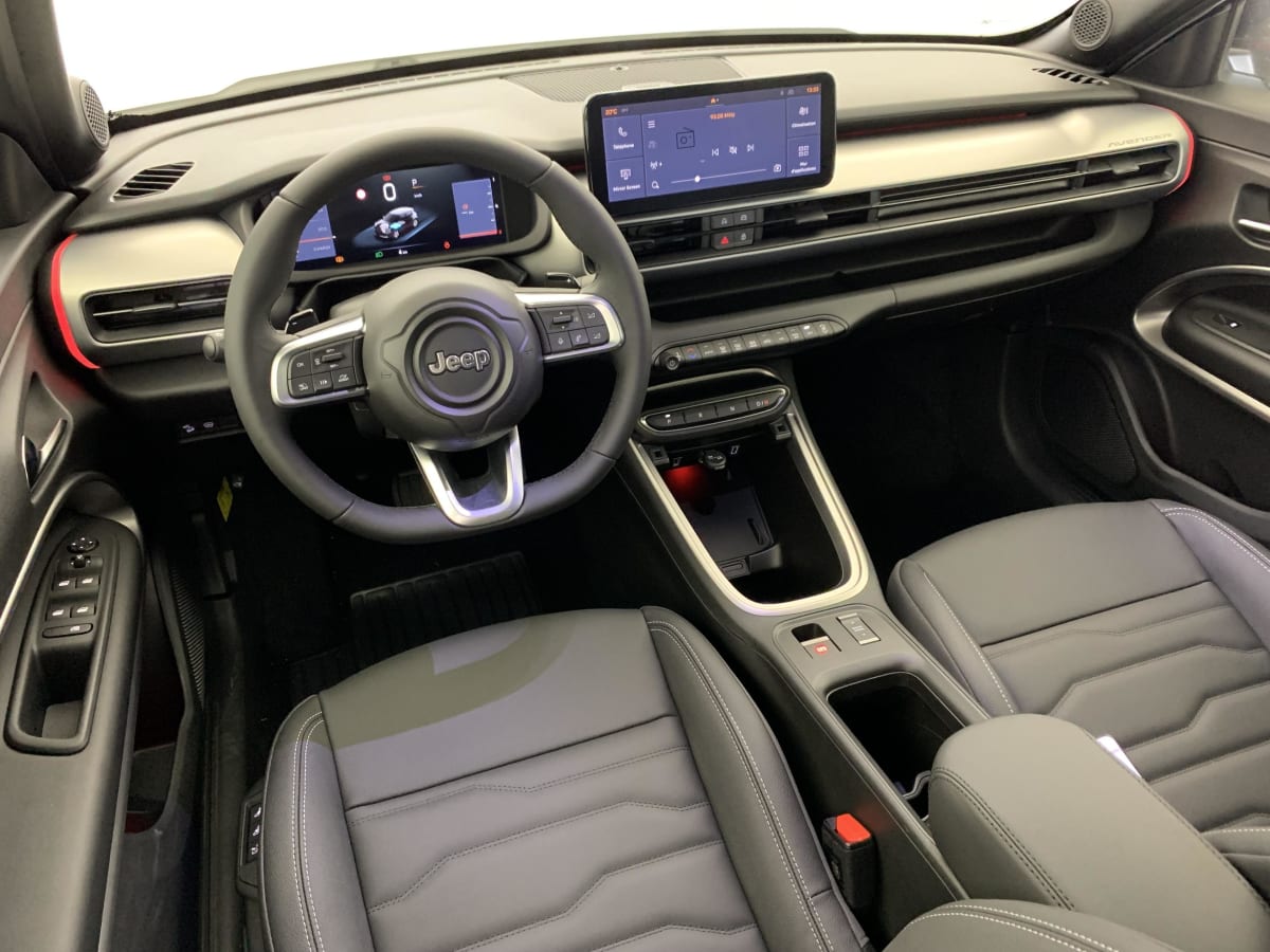 Jeep Avenger - Image 14