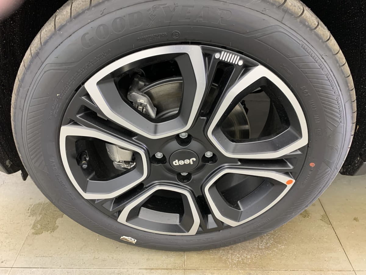 Jeep Avenger - Image 23