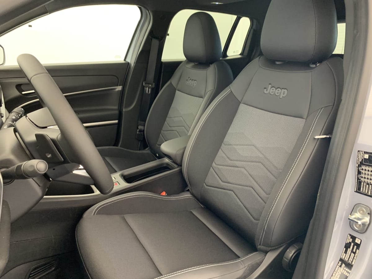 Jeep Avenger - Image 27