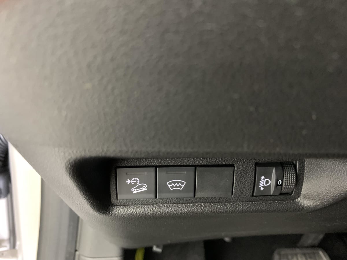 Jeep Avenger - Image 44