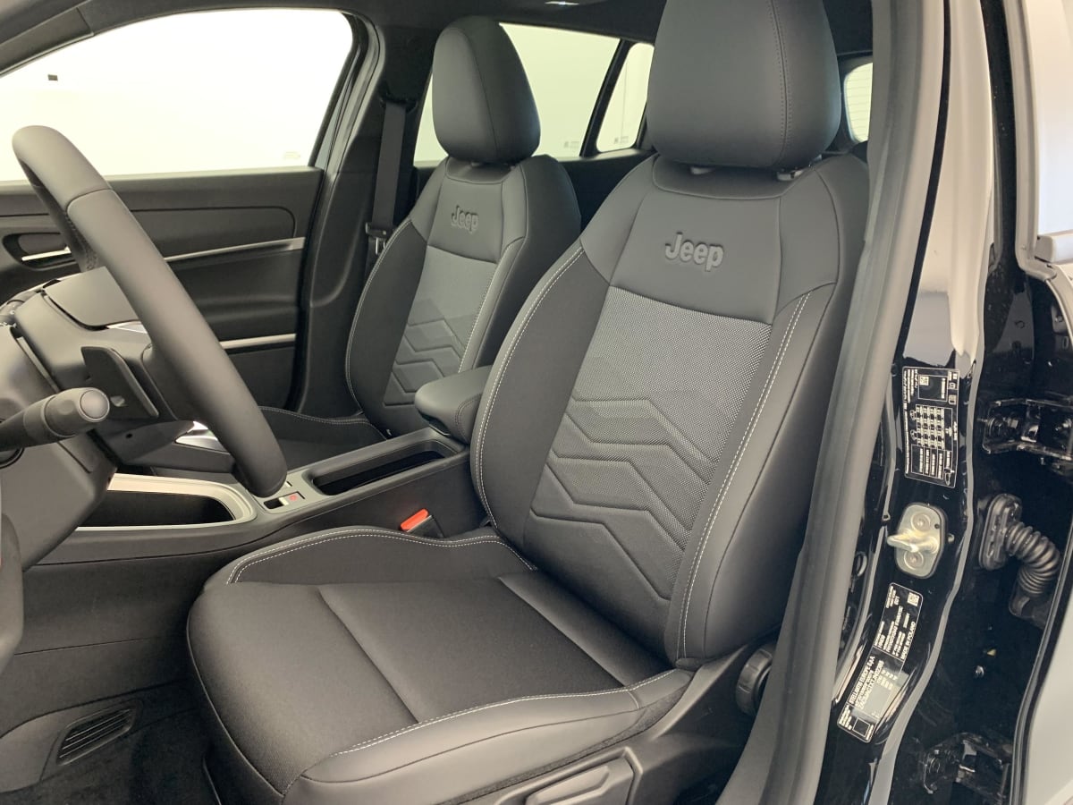 Jeep Avenger - Image 26