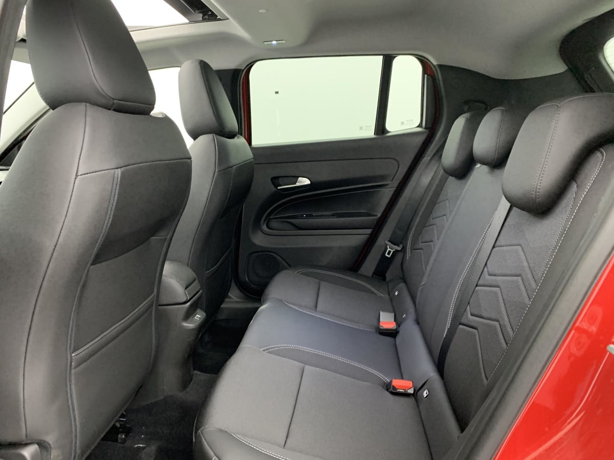 Jeep Avenger - Image 15