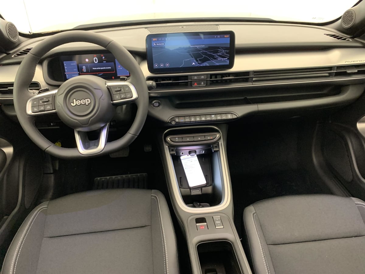 Jeep Avenger - Image 14