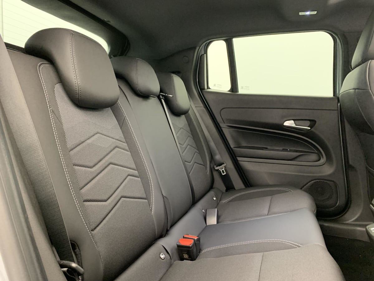 JEEP AVENGER 1.2 TURBO T3 110 CH E-HYBRID BVR6 SUMMIT