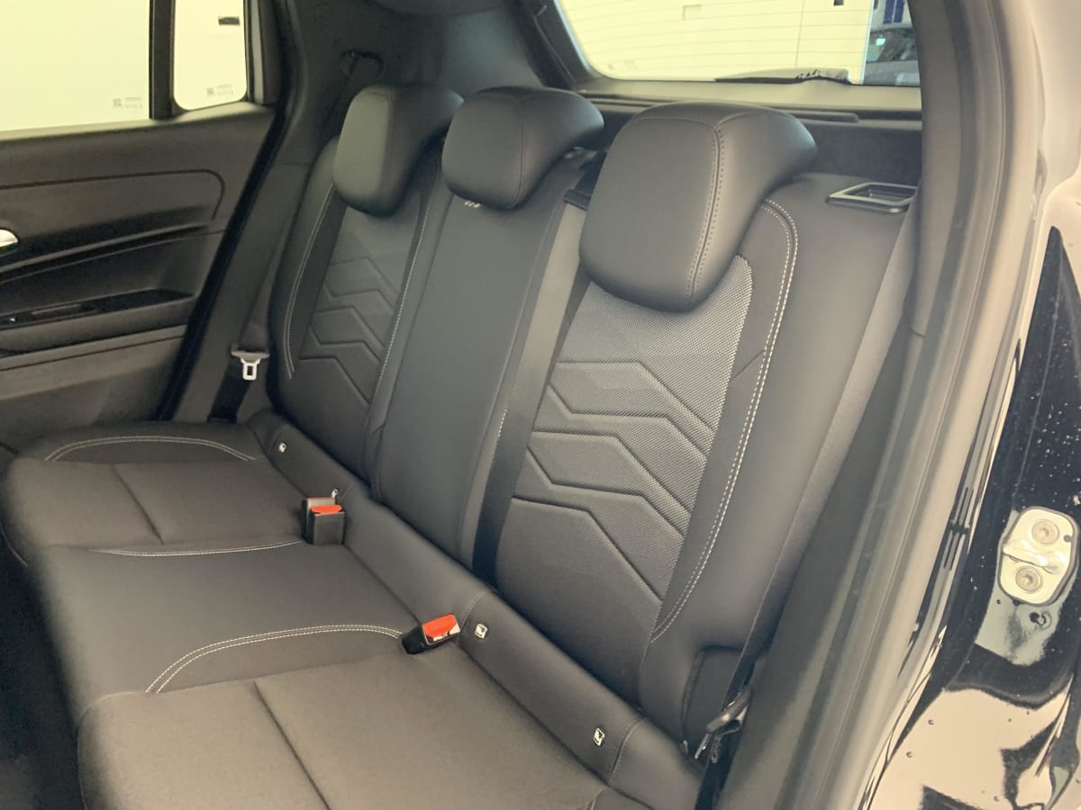 Jeep Avenger - Image 25