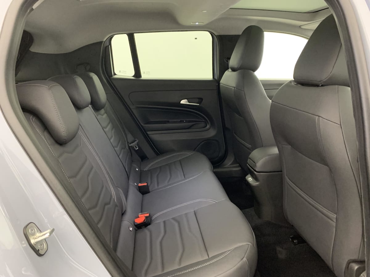 JEEP AVENGER 1.2 TURBO T3 110 CH E-HYBRID BVR6 SUMMIT