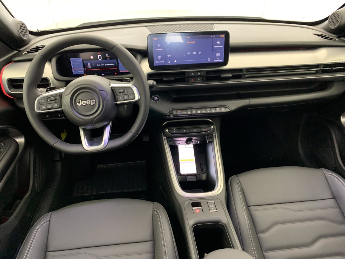 Jeep Avenger - Image 38