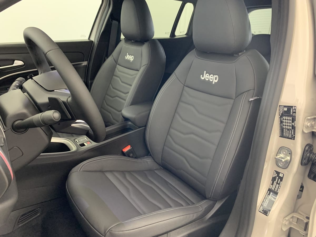 Jeep Avenger - Image 46