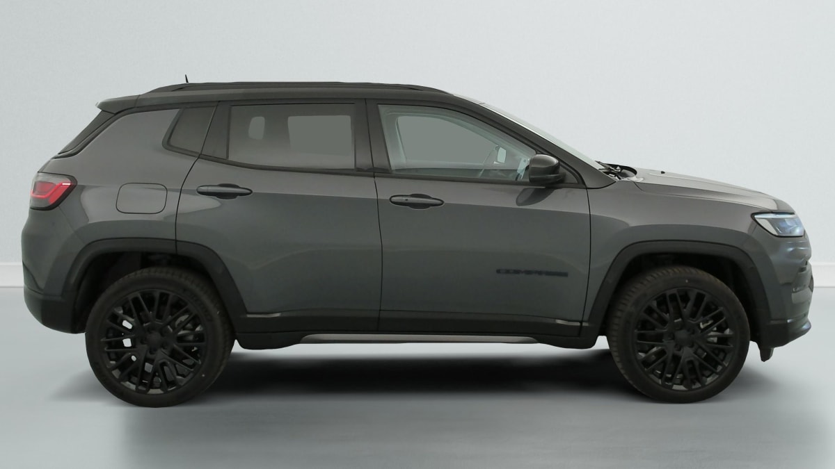 Jeep Compass - Image 8