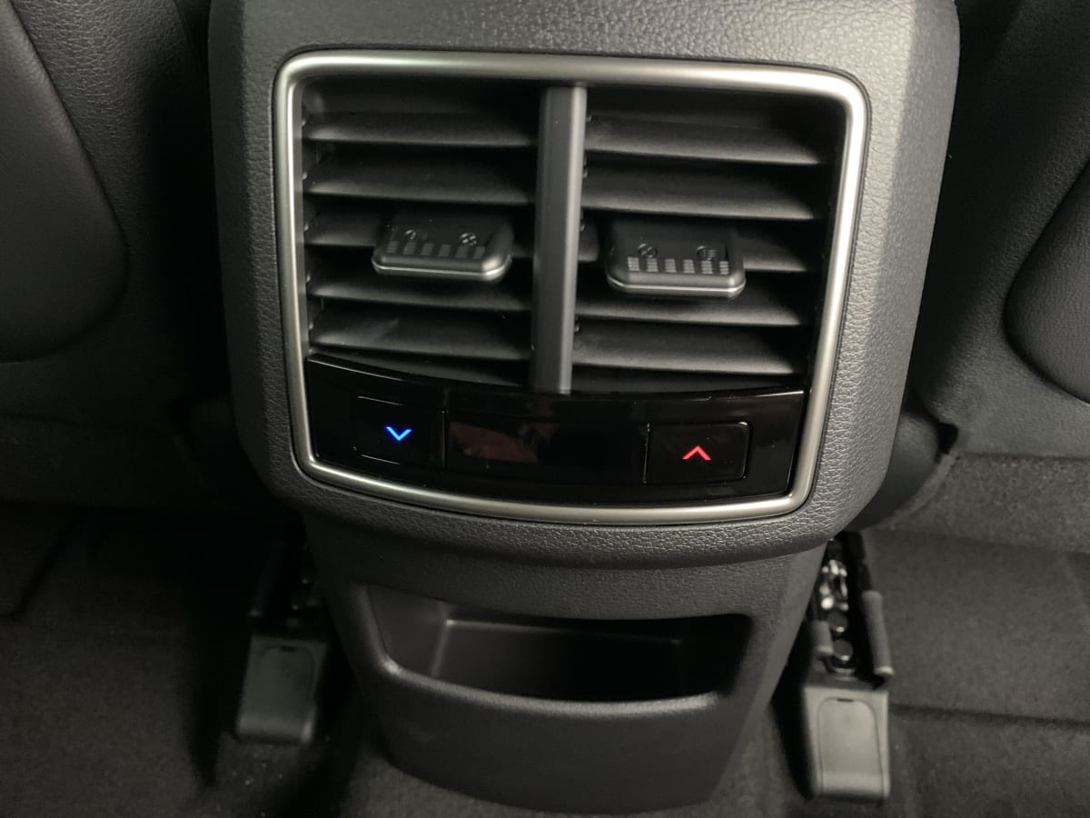 Kia SPORTAGE - Image 19