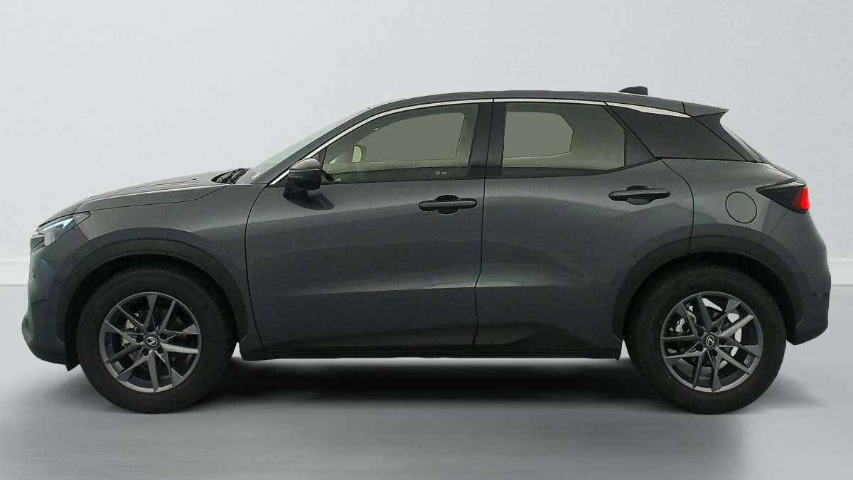 Lexus LBX - Image 26