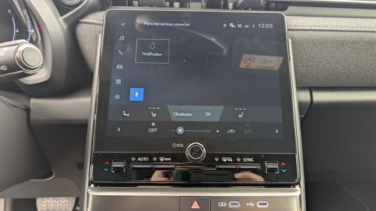 Lexus LBX - Image 41