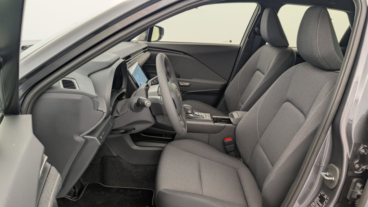 Lexus LBX - Image 38