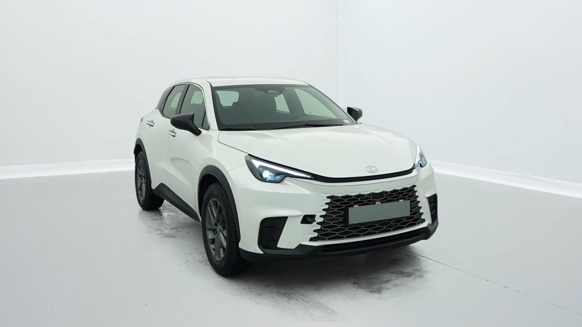 LEXUS LBX - 2WD BUSINESS