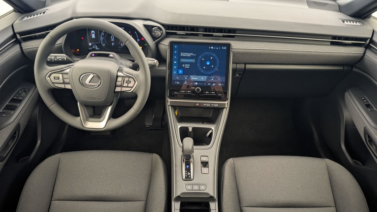 Lexus LBX - Image 58